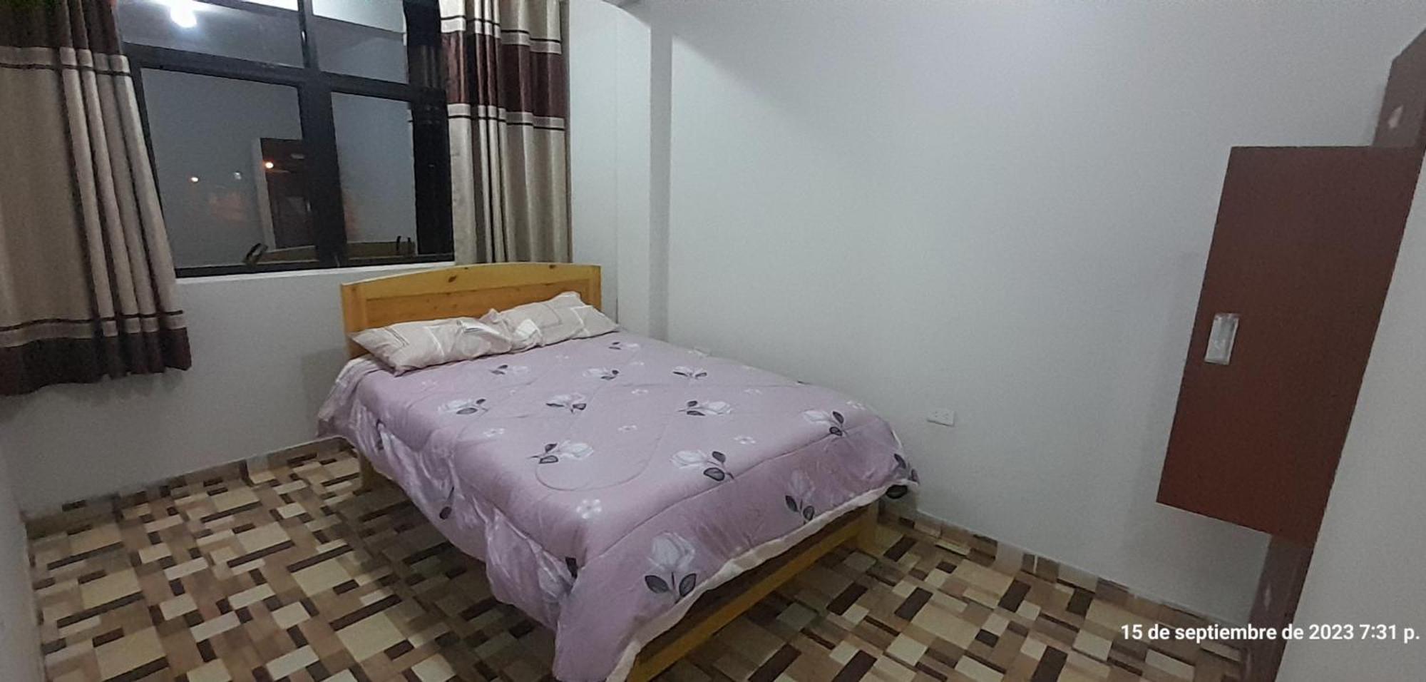 Отель Hostal Pura Casta Каруас Экстерьер фото